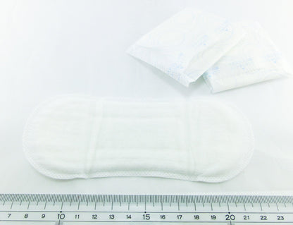 尿モレサラサーティ　微量 容量30枚 小林製薬 生理用品