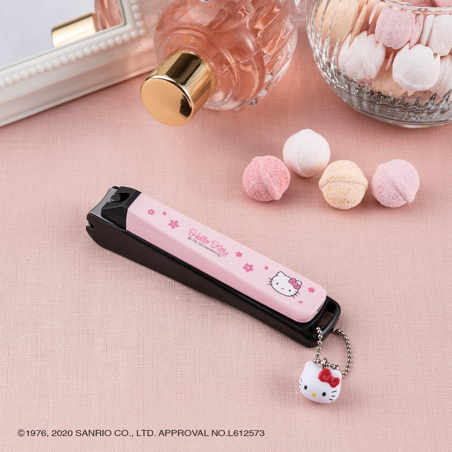 【まとめ買い】キティ和風ニュースタンダードM花桜 容量1個×6点セット 貝印 耳掃除・ツメきり