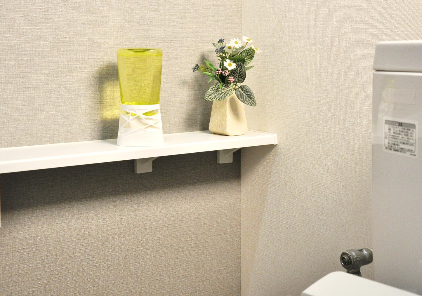 【まとめ買い】トイレのスッキーリ！ミントグレープフルーツの香り 容量400ML×16点セット アース製薬 芳香剤・トイレ用