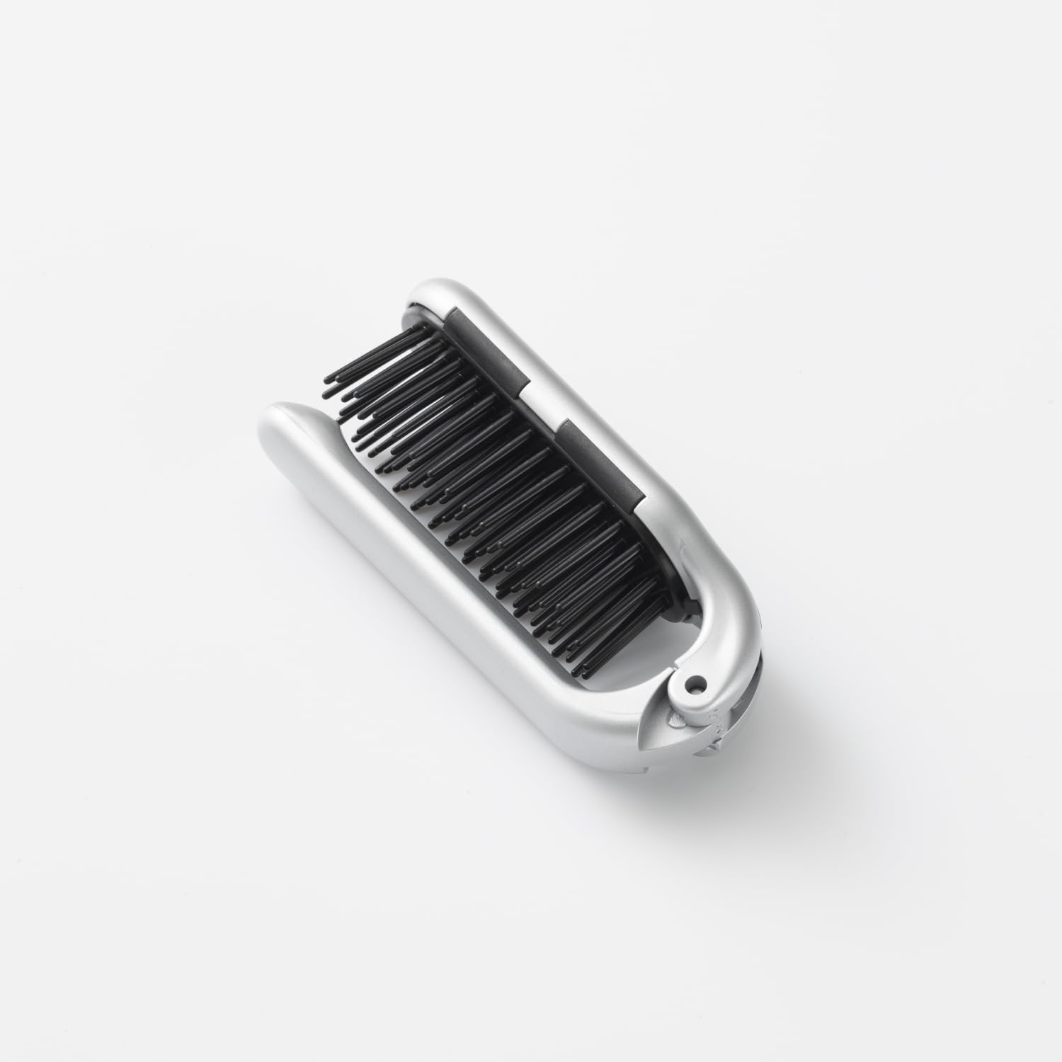 【まとめ買い】ＫＱ３０７１　イオンエステ　折りたたみヘアケアブラシ 容量1個×6点セット 貝印 ブラシ