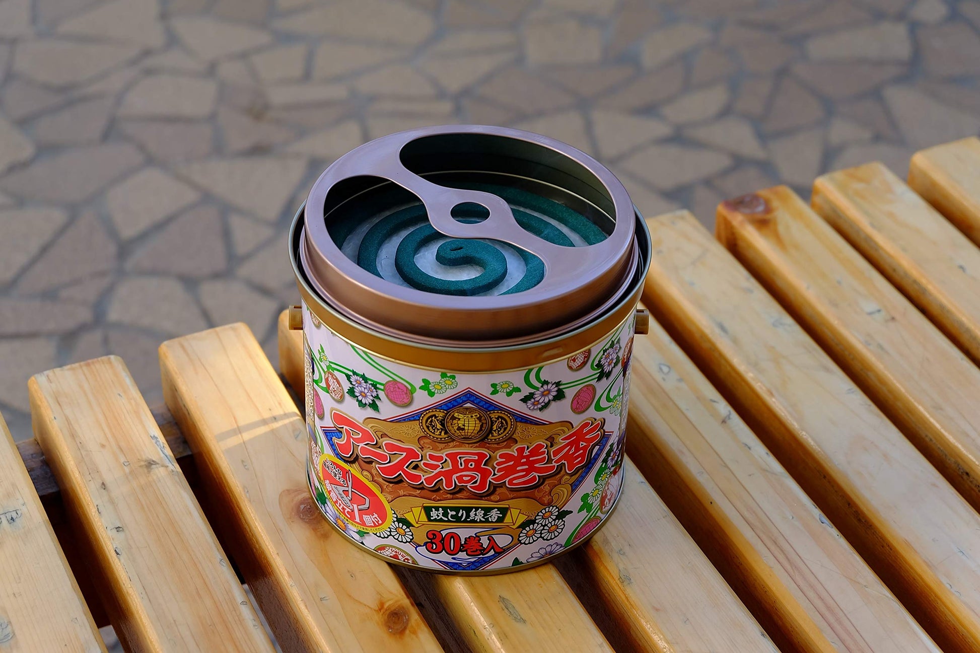 【まとめ買い】アース　渦巻き30巻缶入 容量30巻×24点セット アース製薬 殺虫剤・ハエ・蚊
