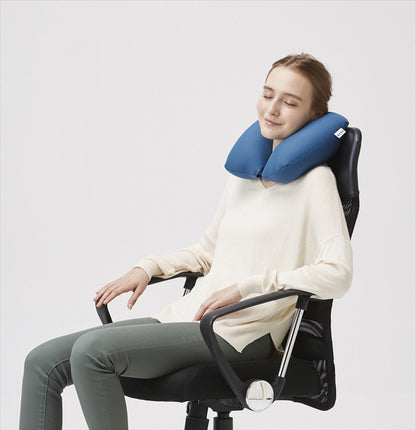 モグ ポータブルネックピロー レッド 【単品】