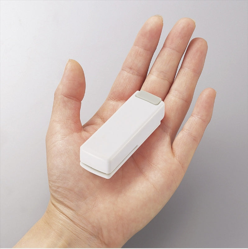 リヒトラブ コンパクトホッチキス 白 M20-0 【単品】
