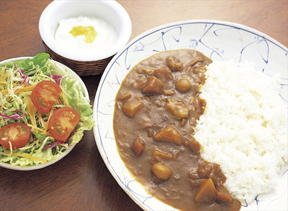 三田屋総本家 黒毛和牛の欧風ちょこっとビーフカレー110g×6食 【単品】